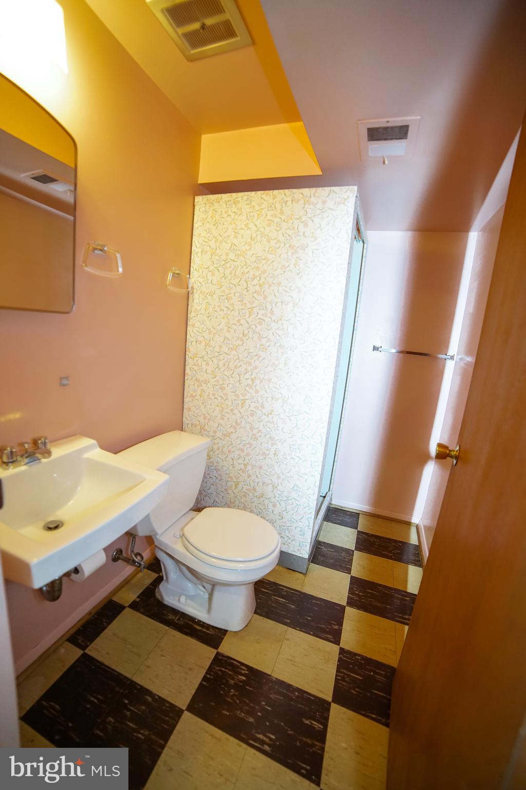 219 Northway Road Reisterstown, MD 21136 - Photo 35 of 47 3/4 bath on LL