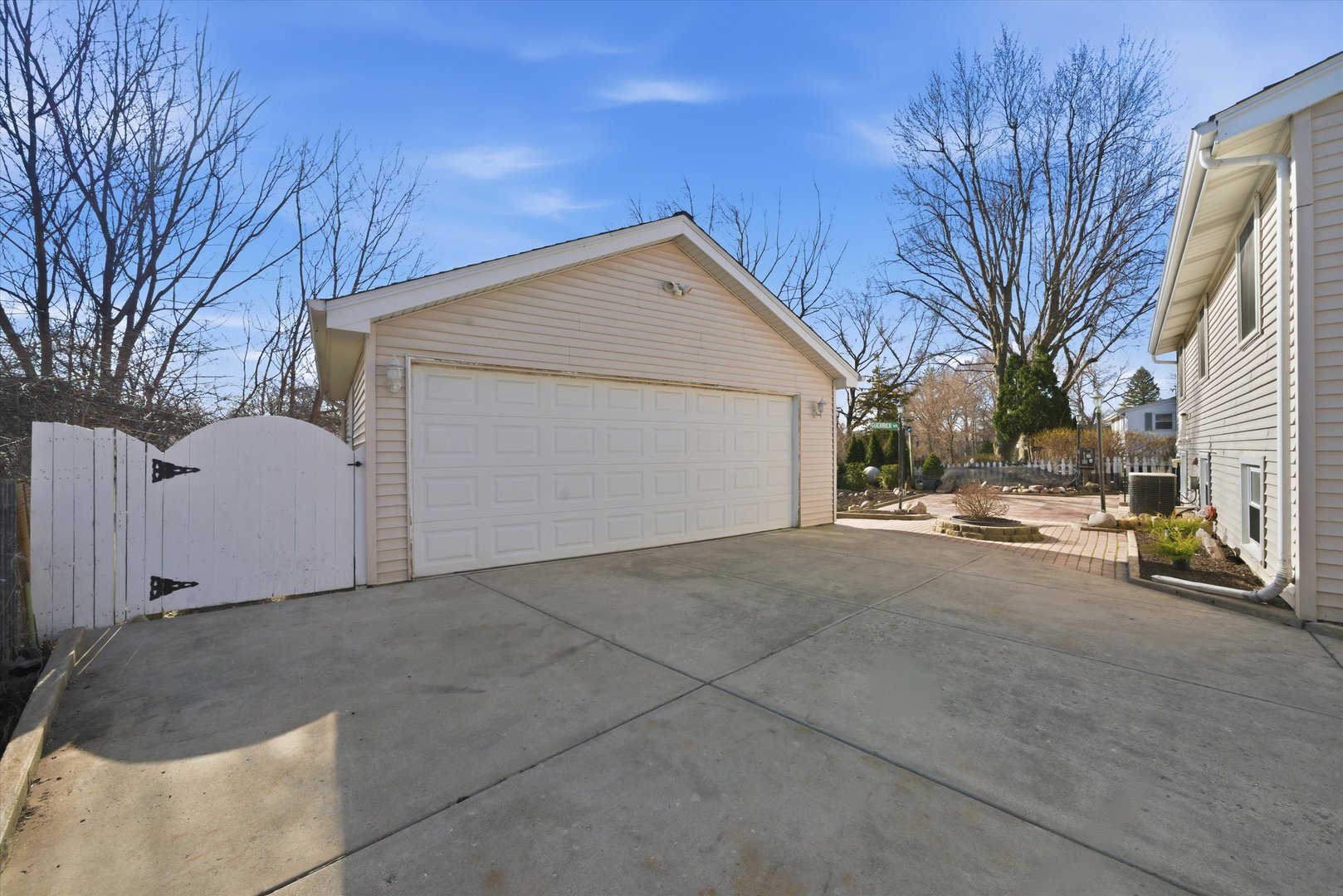 535 Weidner Road Buffalo Grove, IL 60089 - Photo 5 of 16