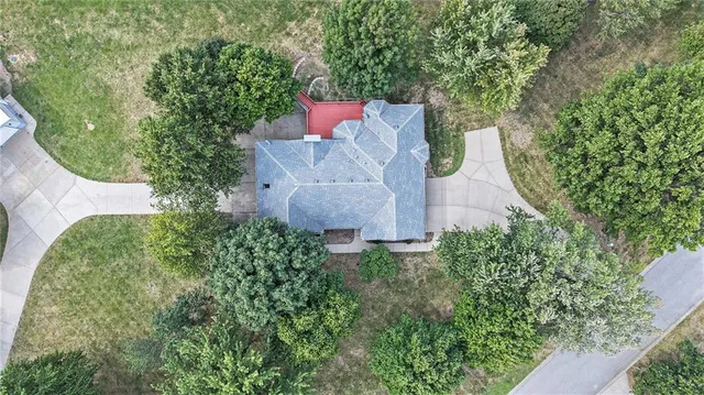 $650,000 | 12420 Ridgeview Road, Kearney, MO 64060