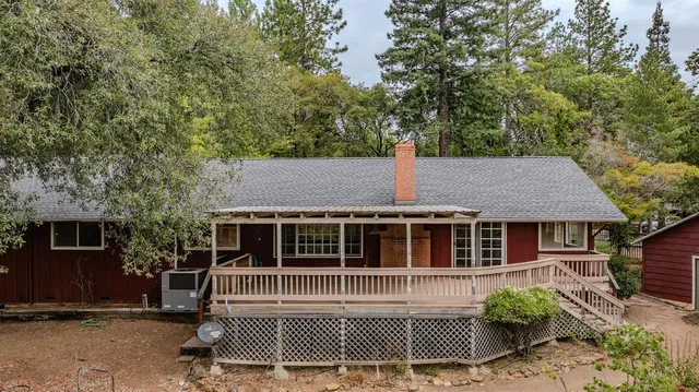 $425,000 | 13825 Pine View Drive, Pine Grove, CA 95665