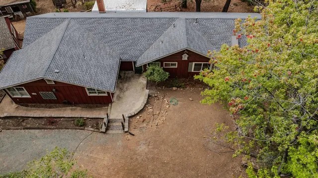 $425,000 | 13825 Pine View Drive, Pine Grove, CA 95665