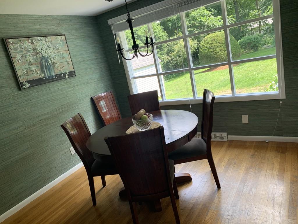 126 Stagecoach Road Holliston, MA 01746 - Photo 4 of 21 Gallery Image 4