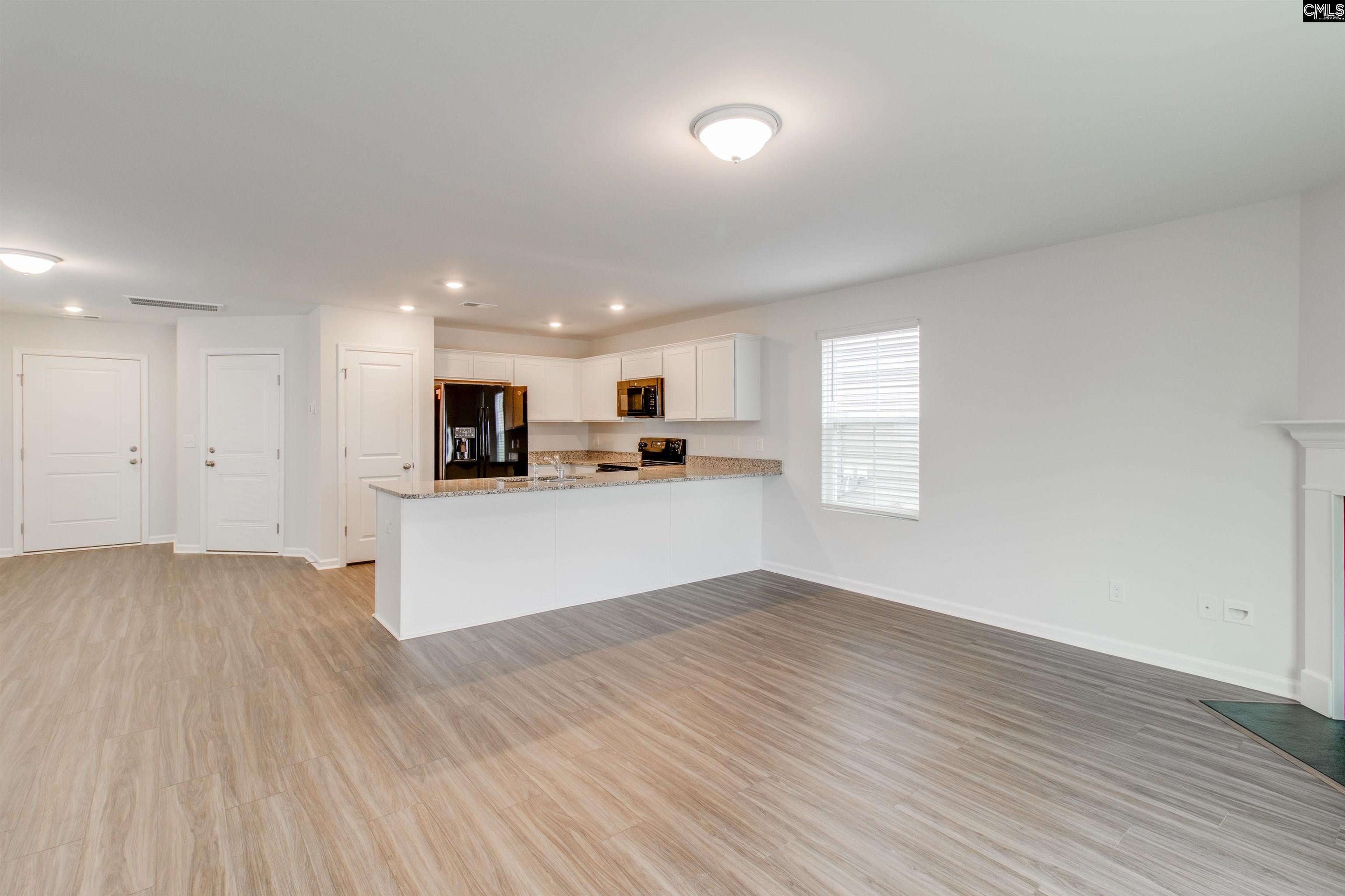 212 Laurinton Farms Road Hopkins, SC 29061 - Photo 8 of 24 Gallery Image 8