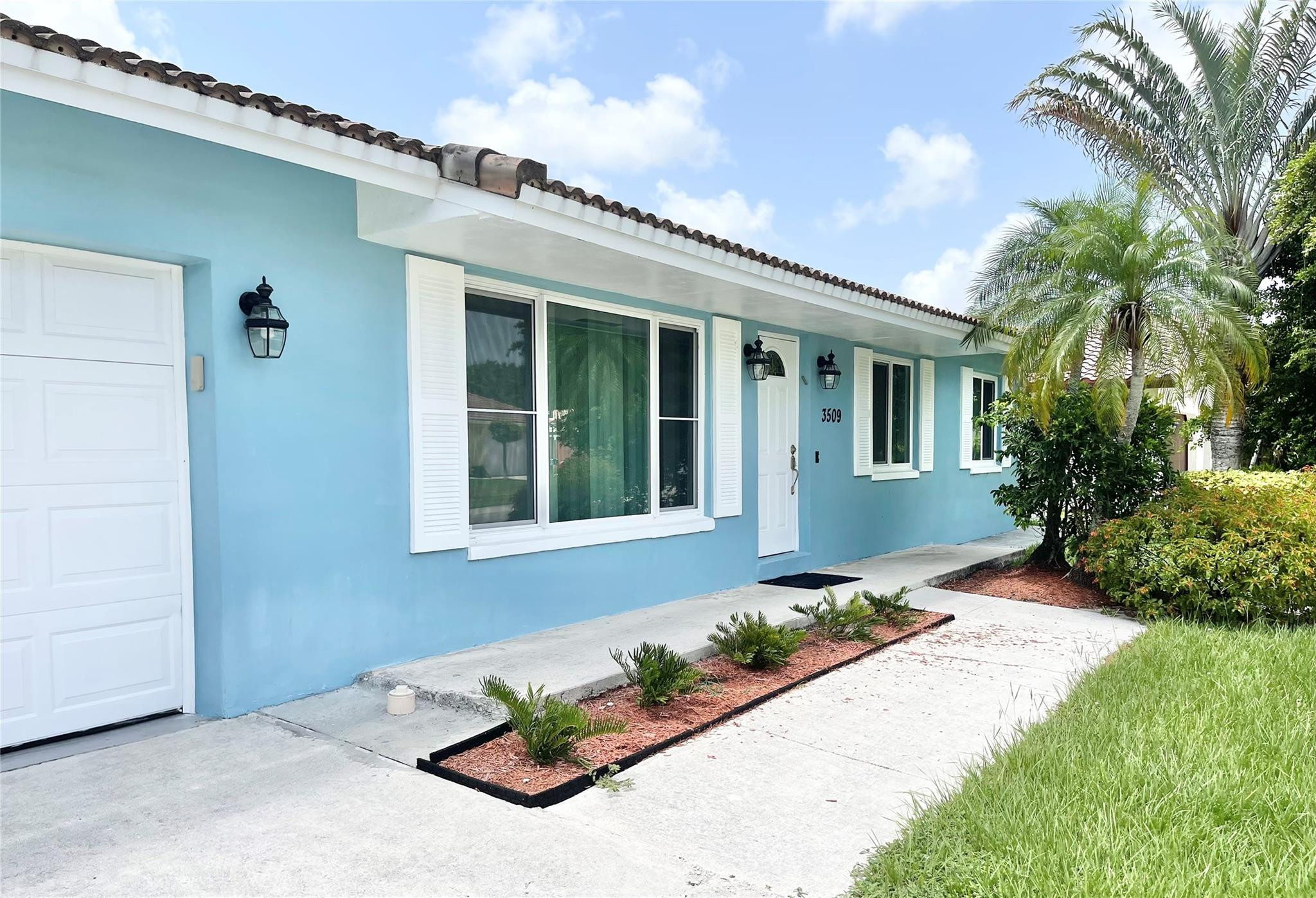 3509 Northwest 25th Way Boca Raton, FL 33434 - Photo 2 of 6 Photo 2