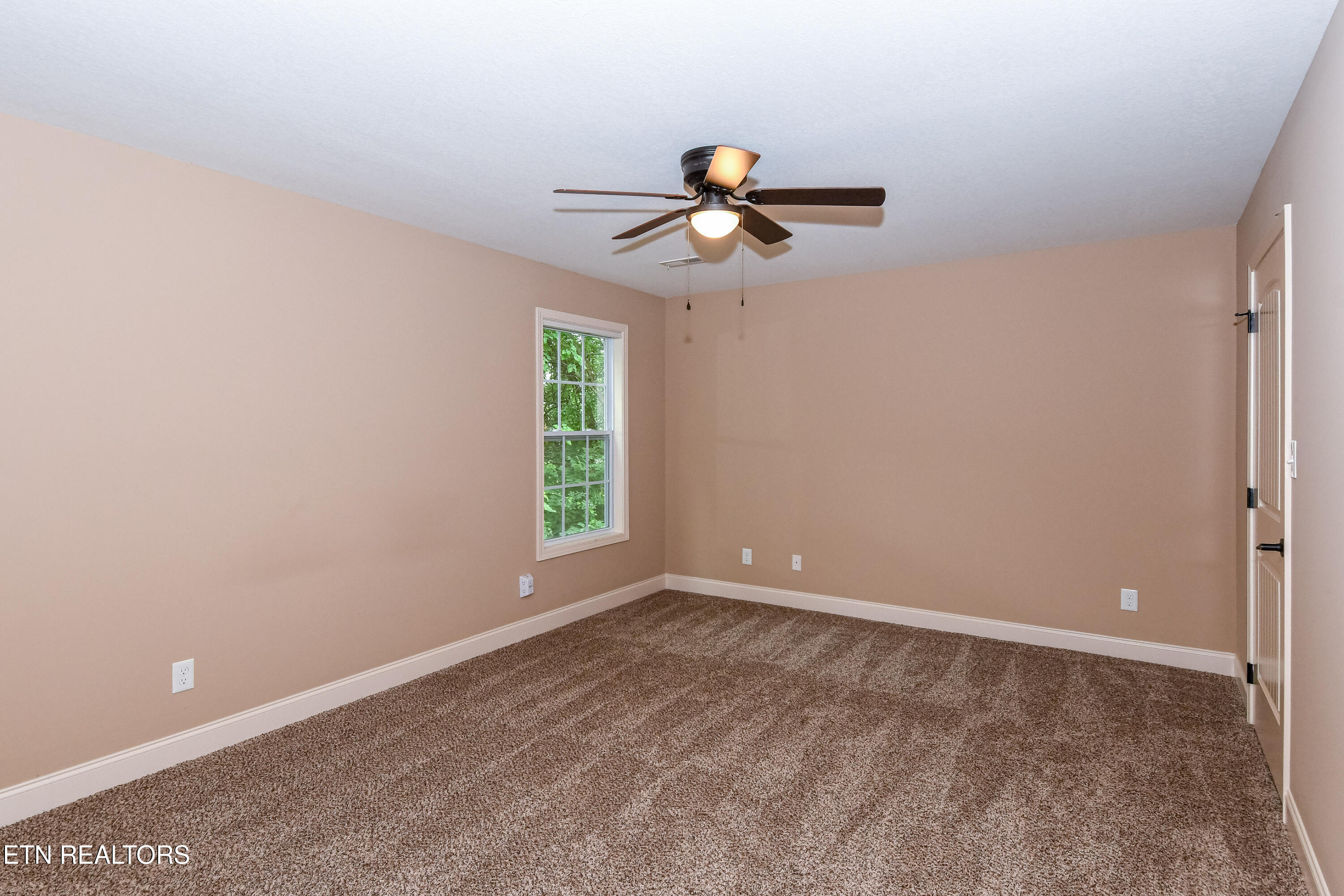 327 Brown School Road Maryville, TN 37804 - Photo 33 of 54 DSC_7356