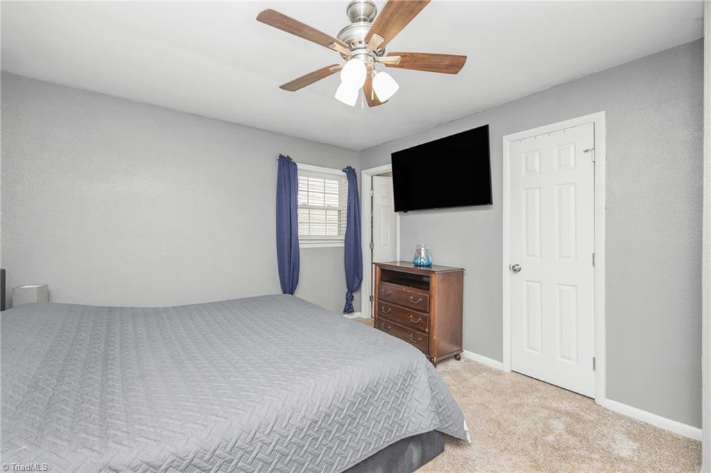5129 Yukon Road Walkertown, NC 27051 - Photo 17 of 31 Gallery Image 17