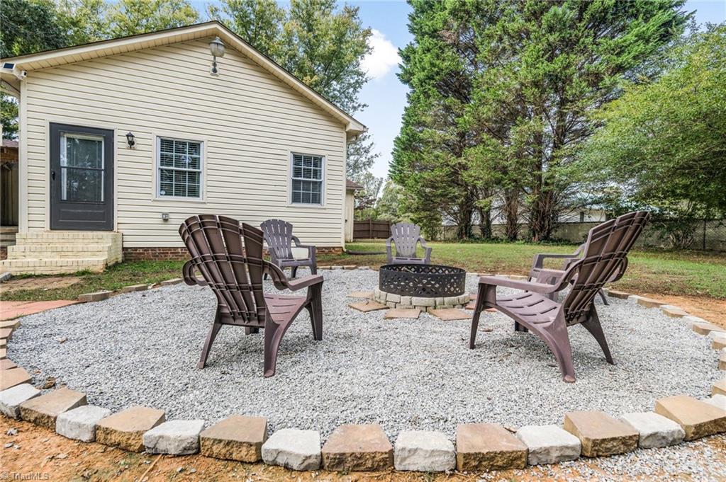5129 Yukon Road Walkertown, NC 27051 - Photo 27 of 31 Gallery Image 27