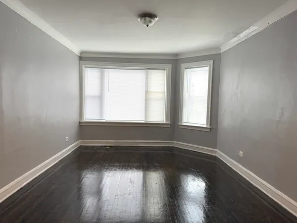 $1,150 | 7617 South Kingston Avenue, Unit 1A, Chicago, IL 60649