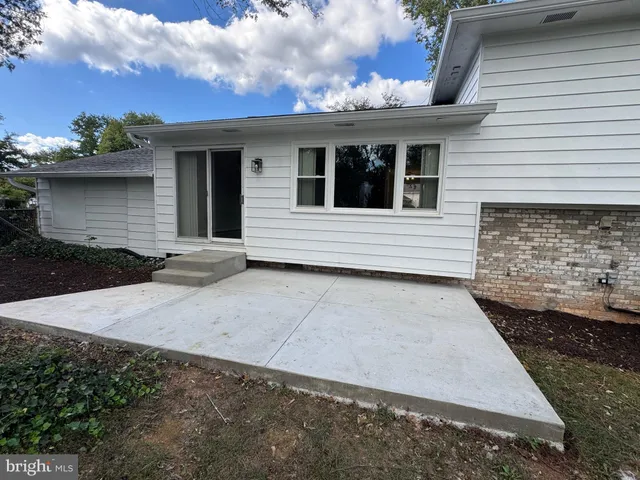 a view of a outdoor space