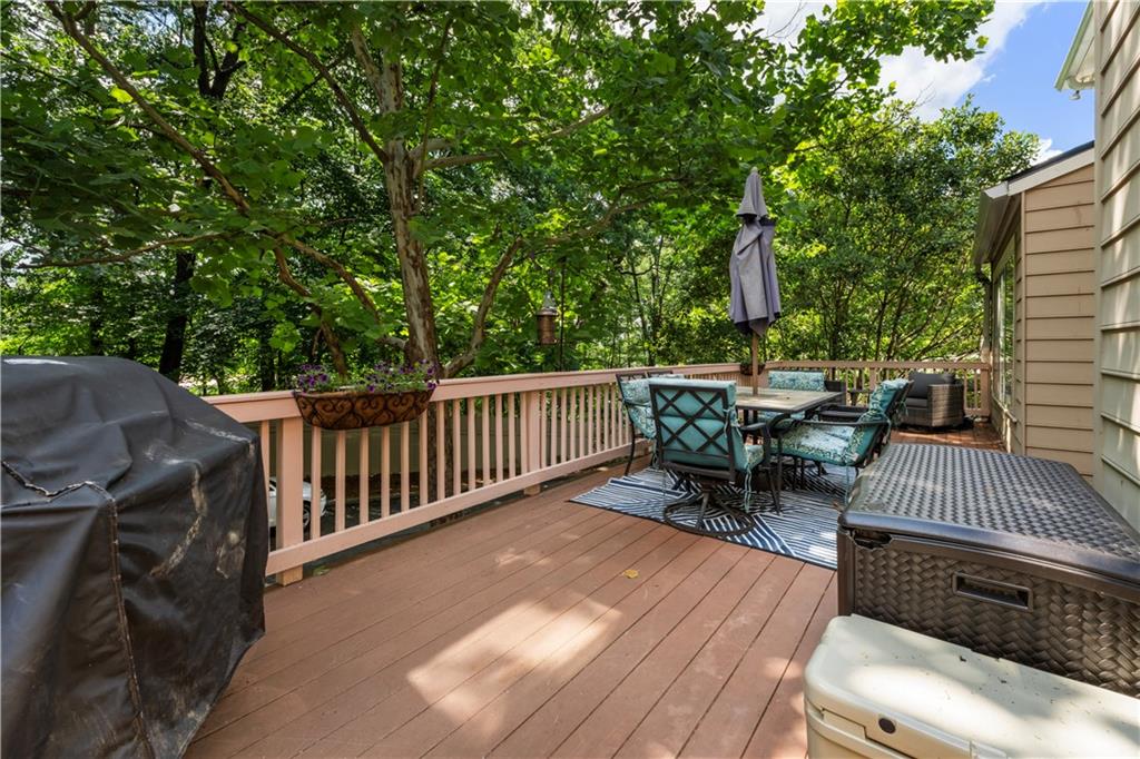 2220 Defoors Ferry Road Northwest Atlanta, GA 30318 - Photo 10 of 23