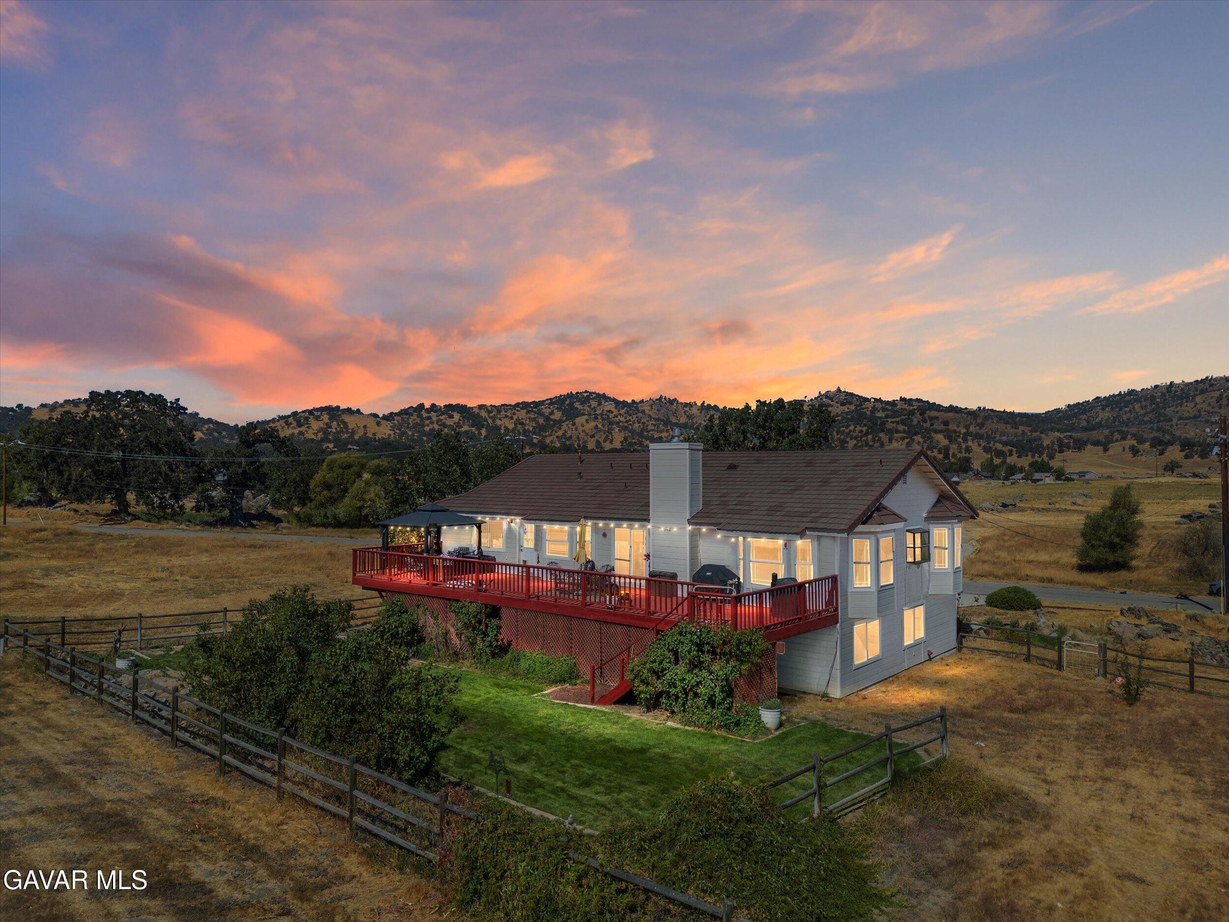 28360 Burning Tree Drive Tehachapi, CA 93561 - Photo 2 of 61 a view of houses with outside entertaining space