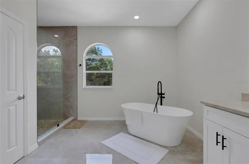 3005 Desoto Road Sarasota, FL 34243 - Photo 44 of 65