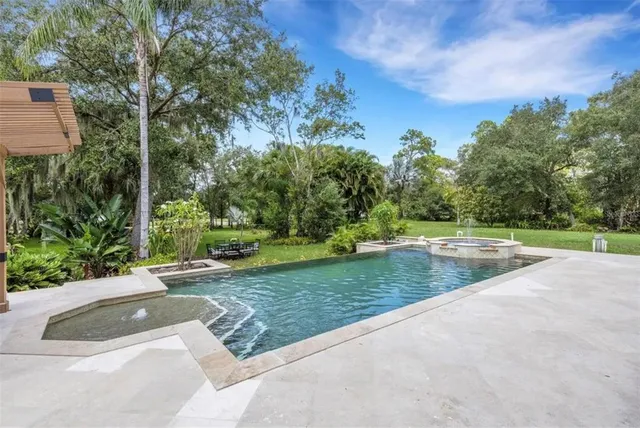 $1,399,500 | 3005 Desoto Road, Sarasota, FL 34243