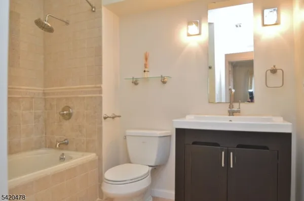 $3,000 | 28 Joseph Drive, East Hanover, NJ 07936