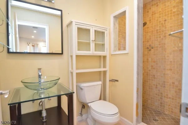 $3,000 | 28 Joseph Drive, East Hanover, NJ 07936