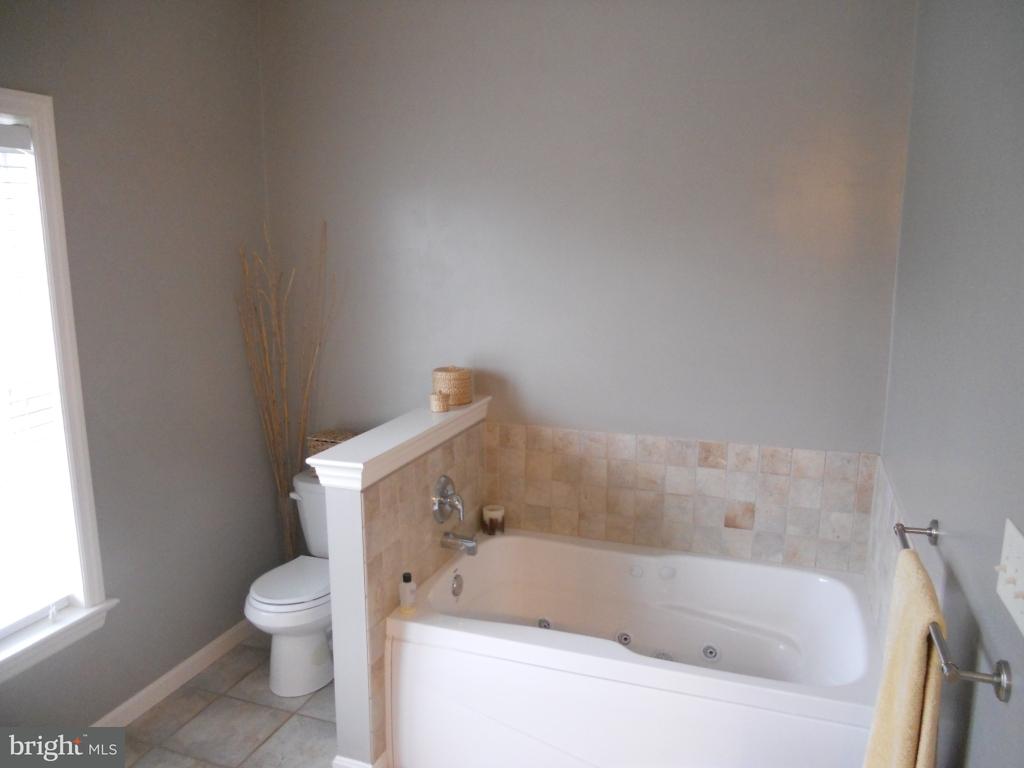 1310 West Ridge Road Elizabethtown, PA 17022 - Photo 11 of 27 Gallery Image 11