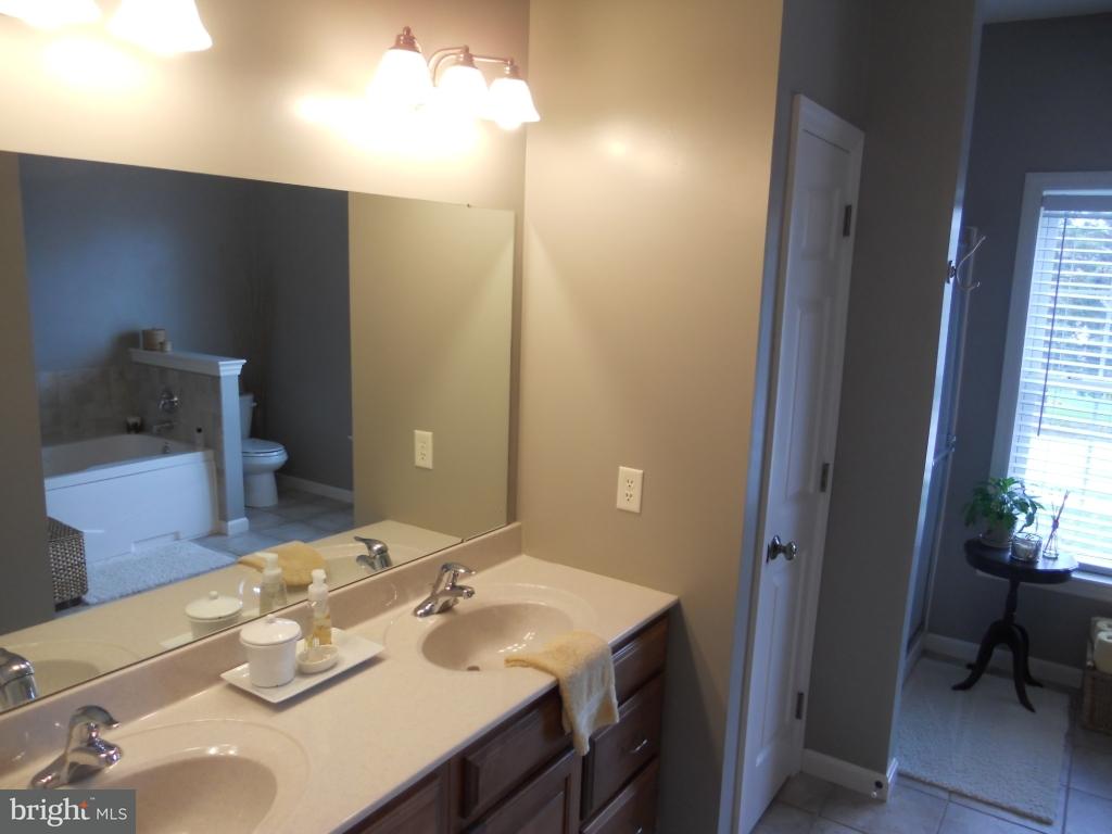 1310 West Ridge Road Elizabethtown, PA 17022 - Photo 9 of 27 Gallery Image 9