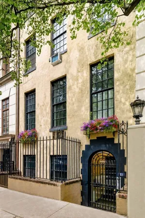 $8,500 | 159 East 63rd Street, Unit GARDEN | Lenox Hill