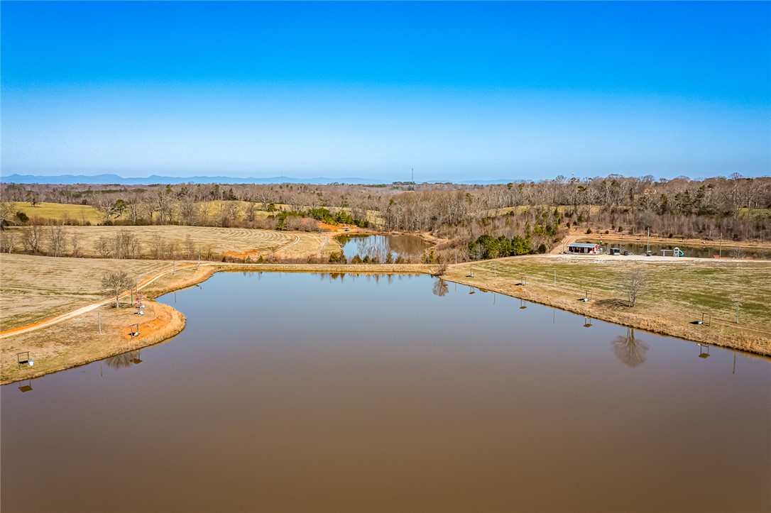 461 Williams Farm Road Westminster, SC 29693 - Photo 8 of 25 Gallery Image 8