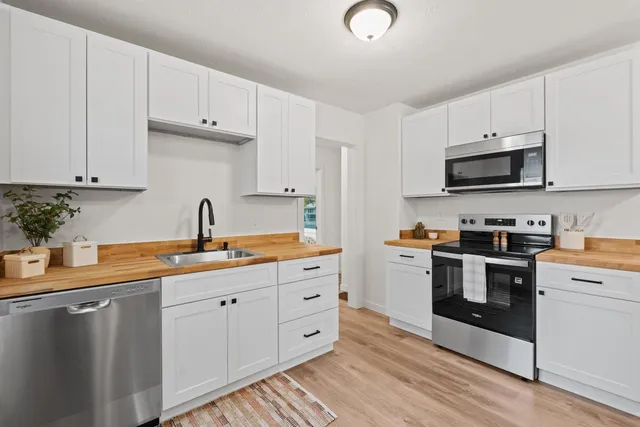 $290,000 | 5524 East Commerce Avenue, Spokane, WA 99212