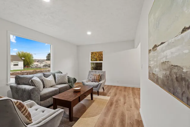 $290,000 | 5524 East Commerce Avenue, Spokane, WA 99212