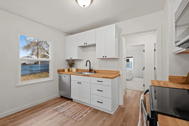 $290,000 | 5524 East Commerce Avenue, Spokane, WA 99212