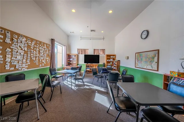 $220,000 | 221 Montecito Drive, Pahrump, NV 89048