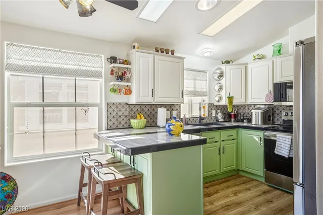 $220,000 | 221 Montecito Drive, Pahrump, NV 89048