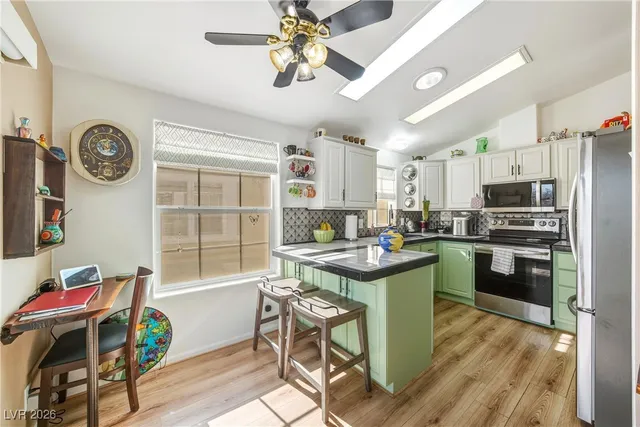 $220,000 | 221 Montecito Drive, Pahrump, NV 89048