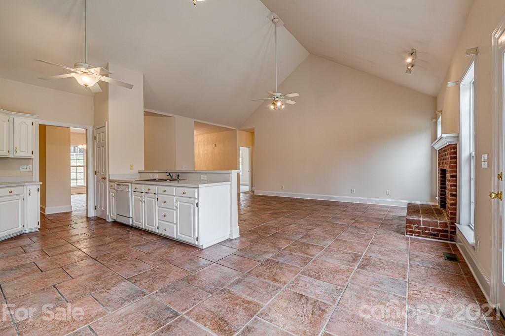 5426 Rehobeth Road Waxhaw, NC 28173 - Photo 8 of 25 Gallery Image 8