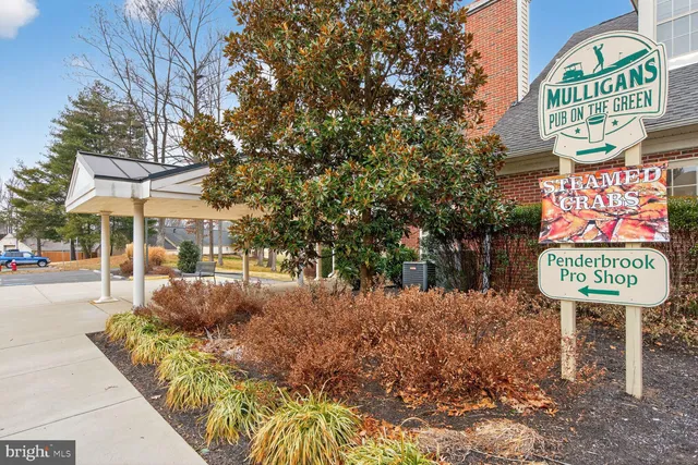 $619,998 | 12105 Wedgeway Place, Fairfax, VA 22033