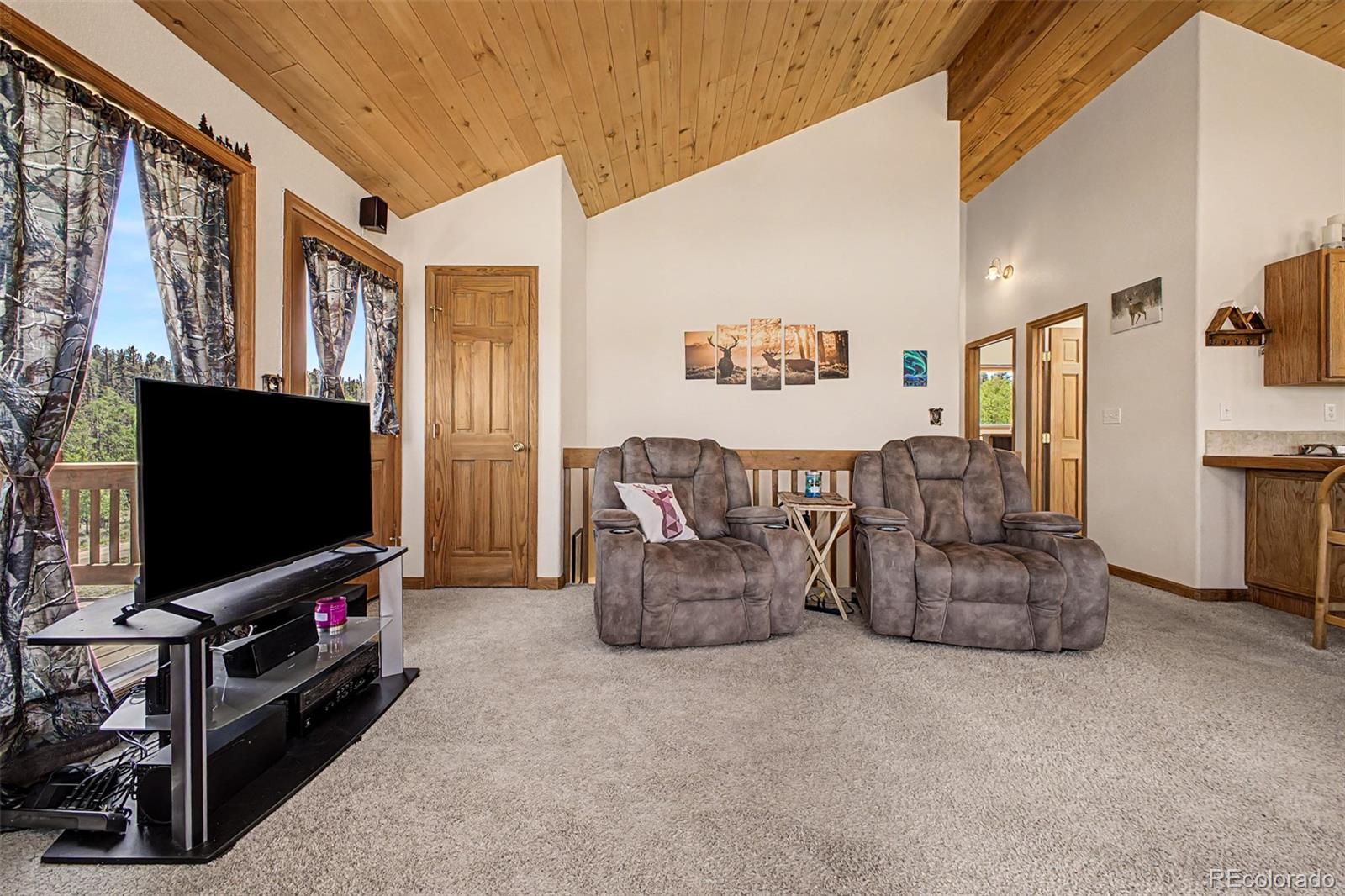 1257 Chippewa Road Jefferson, CO 80456 - Photo 6 of 45