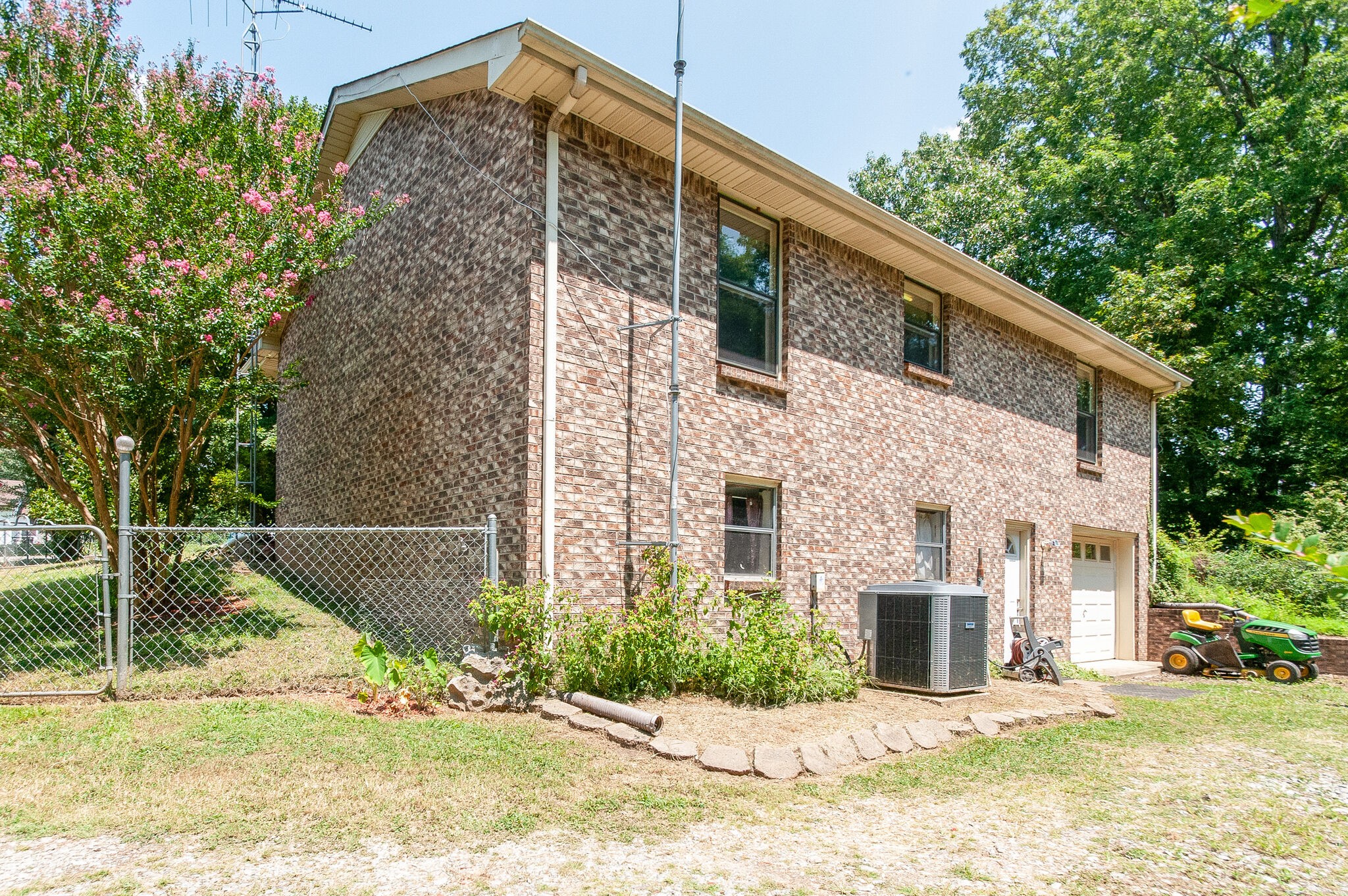 822 Grays Chapel Road Southside, TN 37171 - Photo 21 of 24 Gallery Image 21