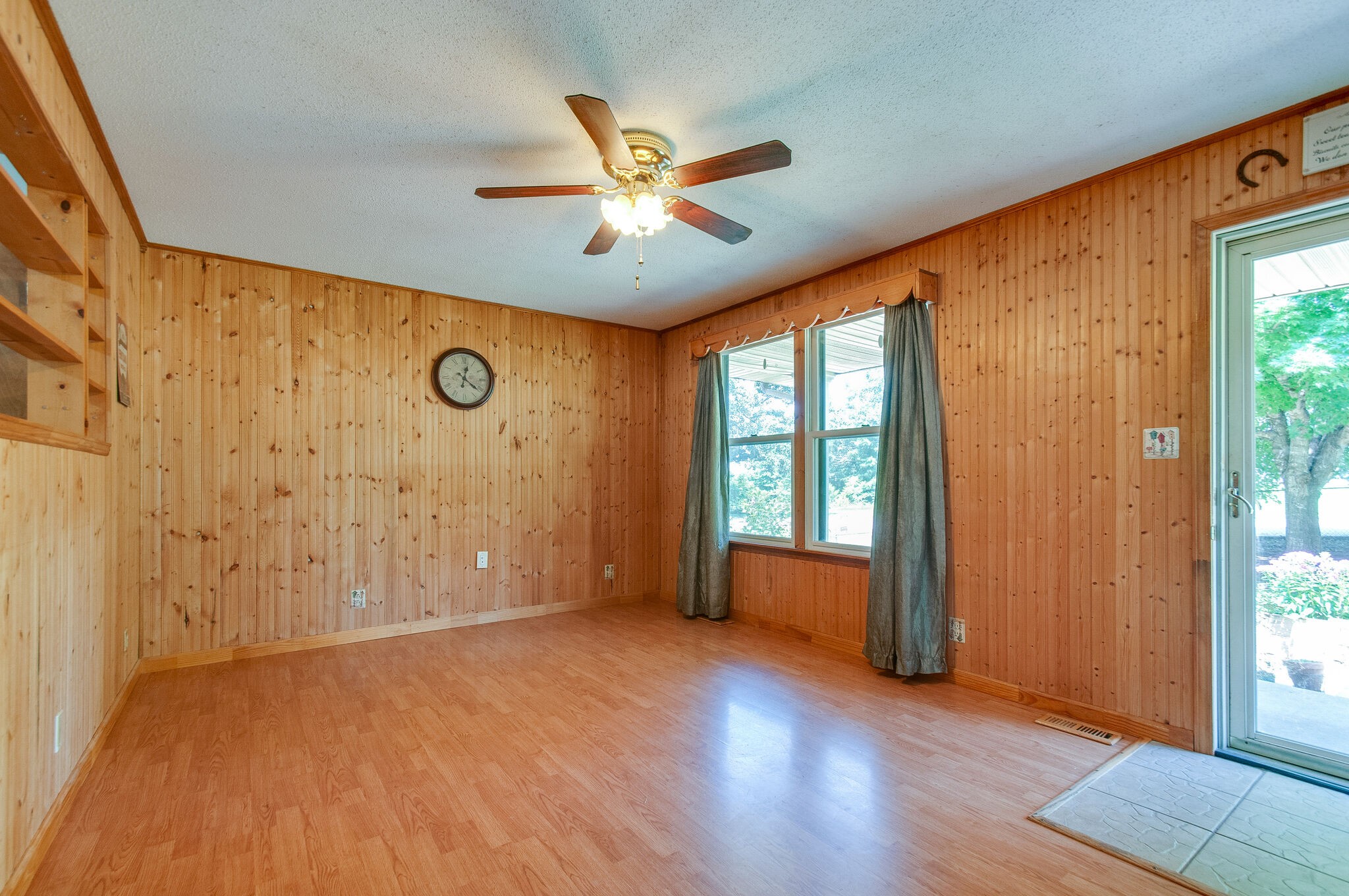 822 Grays Chapel Road Southside, TN 37171 - Photo 5 of 24 Gallery Image 5