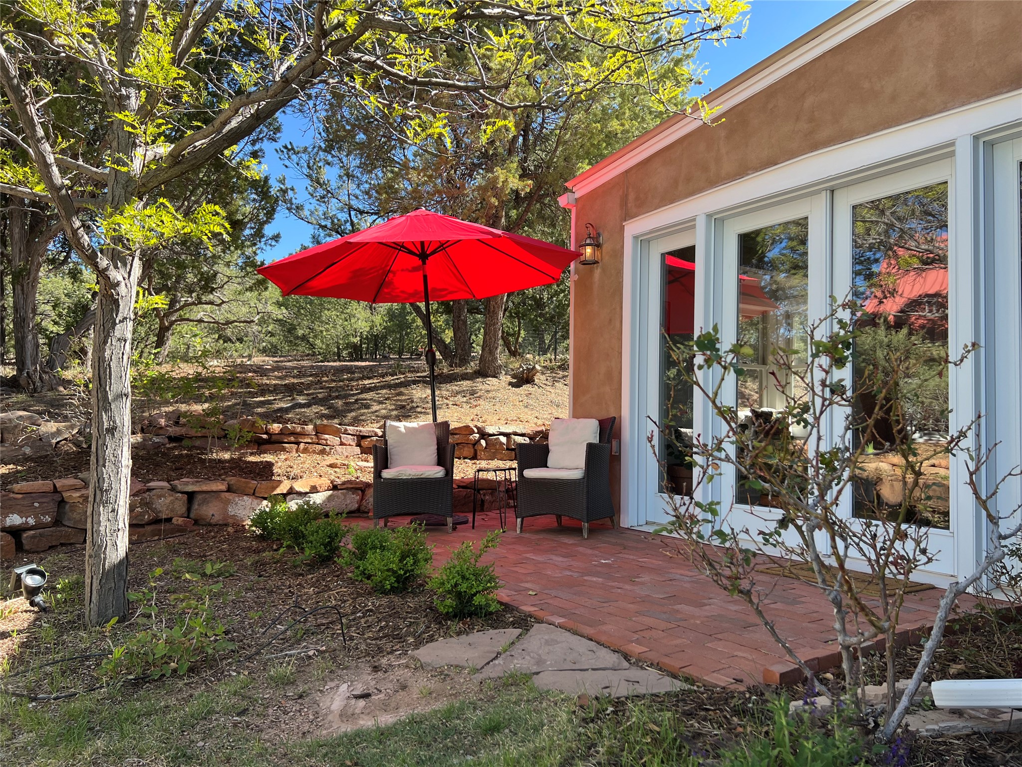 15 Toltec Road Santa Fe, NM 87505 - Photo 70 of 72 Patio off the main house dining area