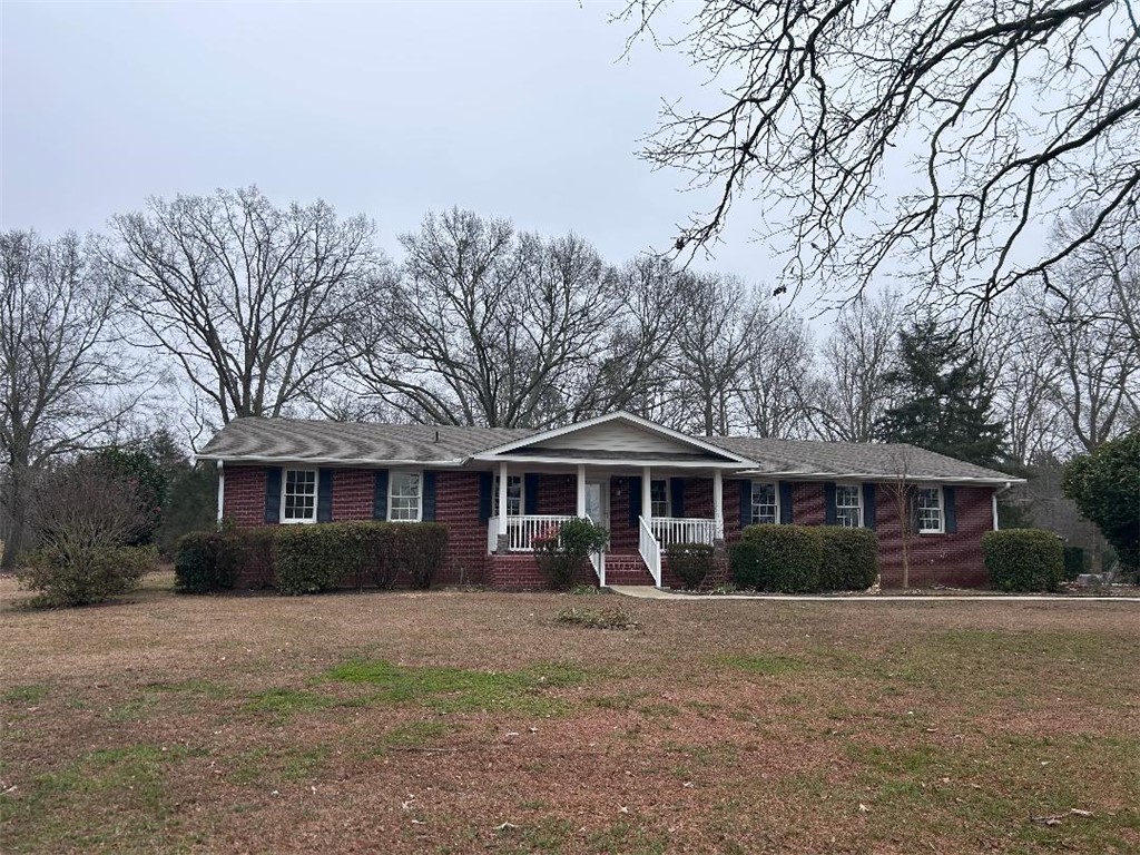 109 West Stewart Street Pelzer, SC 29669 - Photo 1 of 40