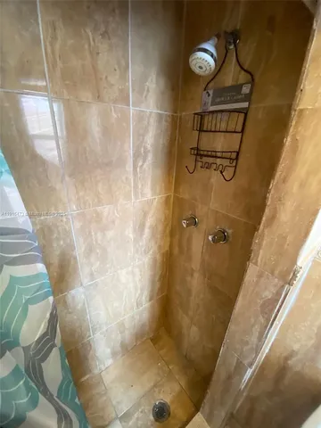 $1,200 | 436 East Evanston Circle, Unit 2, Fort Lauderdale, FL 33312