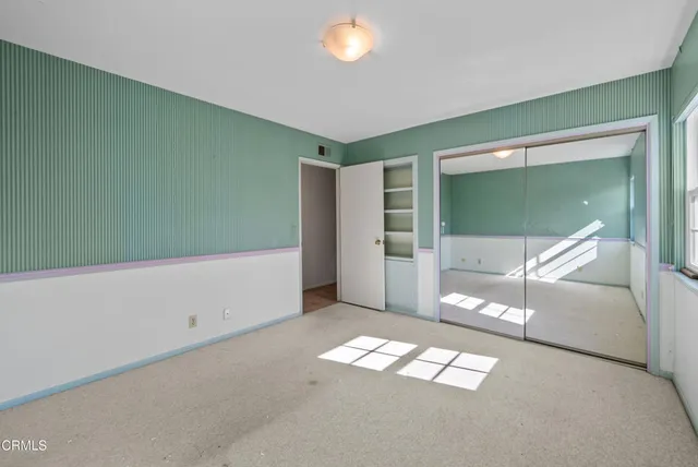 a picture of city view