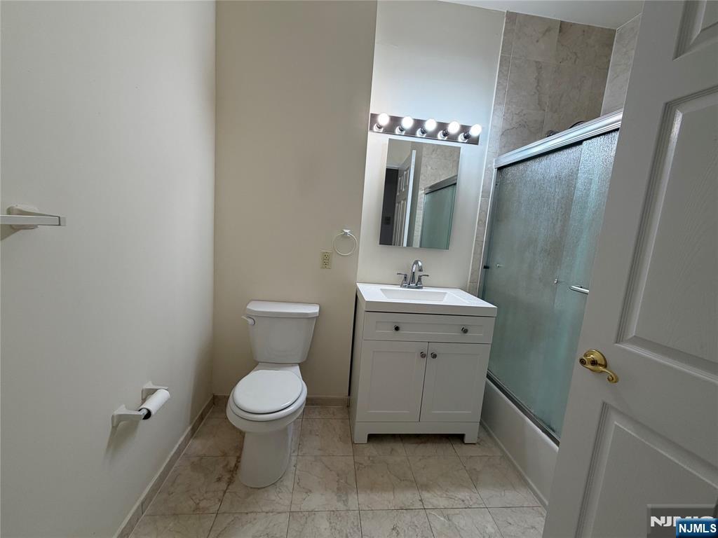1100 River Road, Unit 205 Edgewater, NJ 07020 - Photo 8 of 9