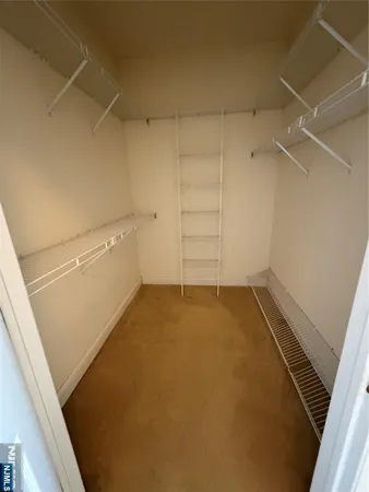 $2,250 | 1100 River Road, Unit 205, Edgewater, NJ 07020