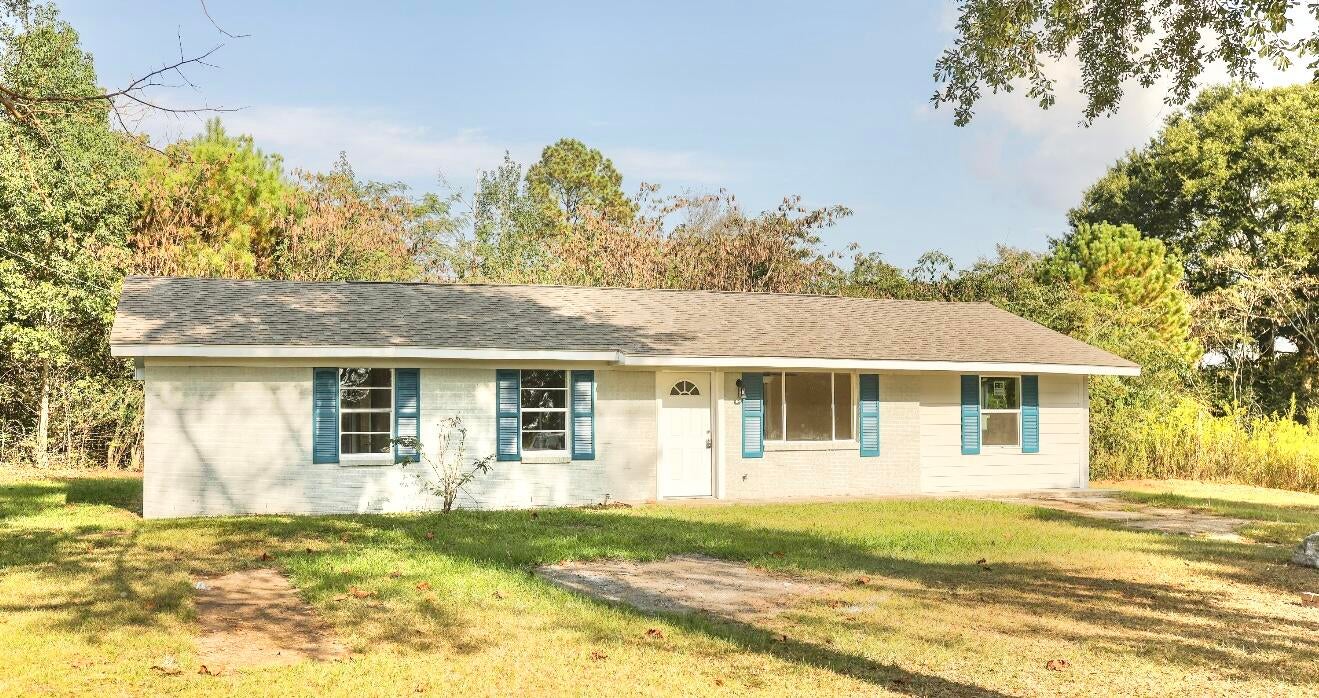 3381 Smith County Road Mize, MS 39116 - Photo 2 of 12 IMG_3661