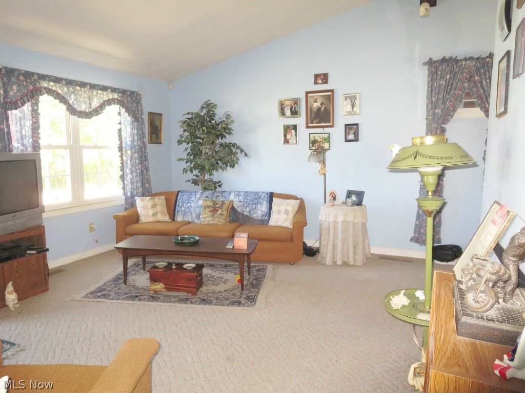 3146 Denny Road Ravenna, OH 44266 - Photo 10 of 18 Gallery Image 10