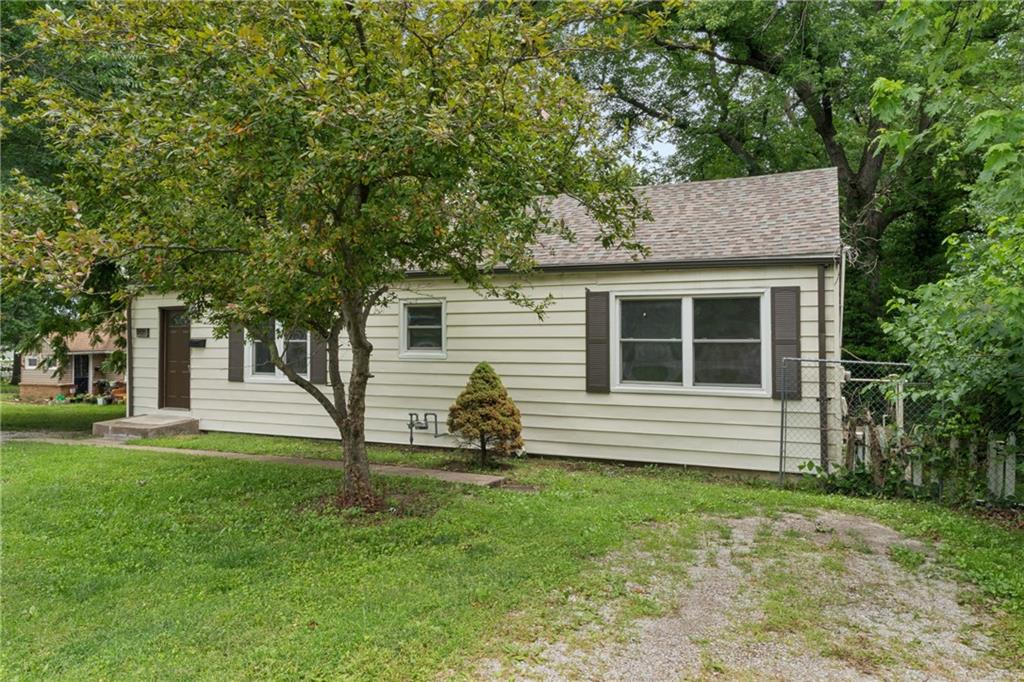 2811 South Northern Boulevard Independence, MO 64052 - Photo 3 of 44