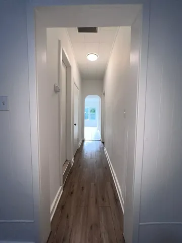 $1,000 | 8919 South Muskegon Avenue, Unit 2F, Chicago, IL 60617