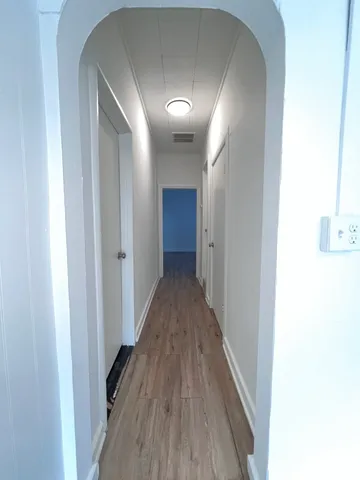 $1,000 | 8919 South Muskegon Avenue, Unit 2F, Chicago, IL 60617