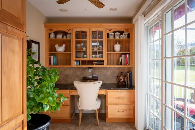 $750,000 | 523 Manchester Road, Yorktown Heights, NY 10598