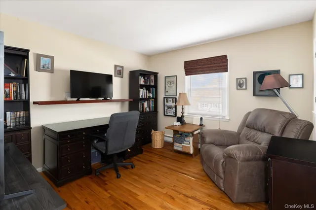 $750,000 | 523 Manchester Road, Yorktown Heights, NY 10598