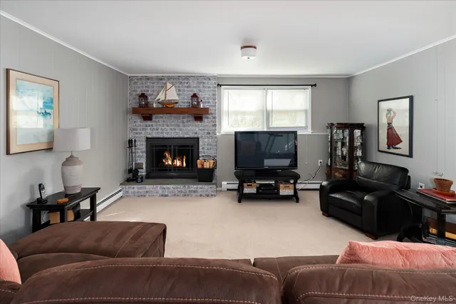 $750,000 | 523 Manchester Road, Yorktown Heights, NY 10598