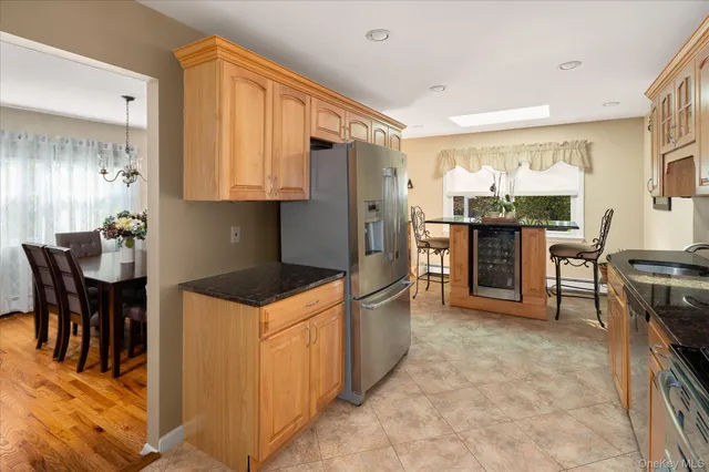 $750,000 | 523 Manchester Road, Yorktown Heights, NY 10598