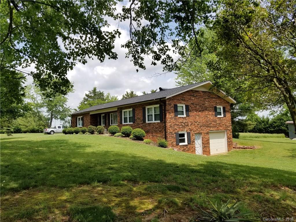 1056 White Plains Road Hiddenite, NC 28636 - Photo 2 of 33 Gallery Image 2